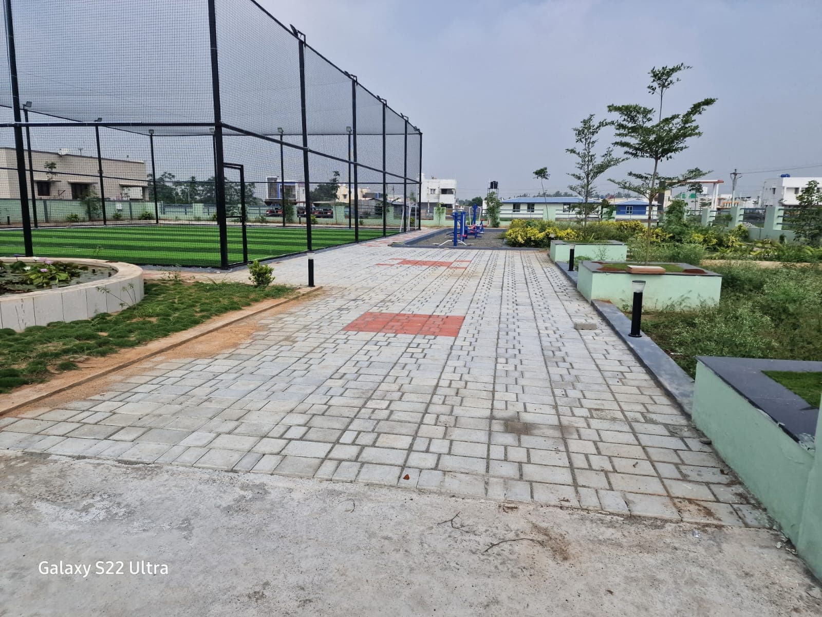 Diamond Avenue - Main Image